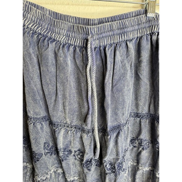 Gunit Women’s Embroidered Midi Skirt Sz L - Picture 5 of 10